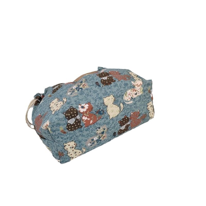 Tote bag with designs