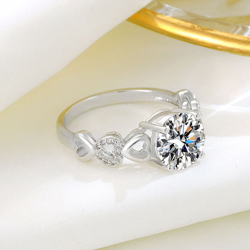 Imitation Moissanite Closed Ring